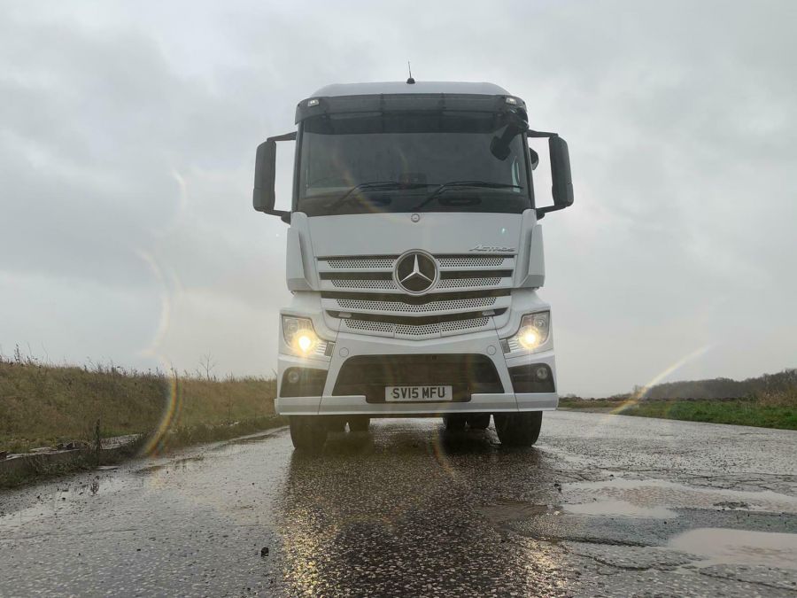 Mercedes Benz Actros Stream Space 2545